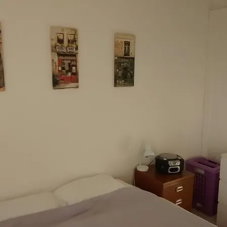 Veronique