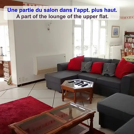 Veronique Saint-Raphaël